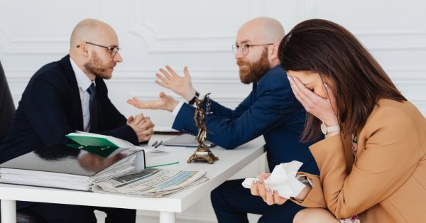 אתם מתגרשים? קבלו טיפים חשובים להתמודדות