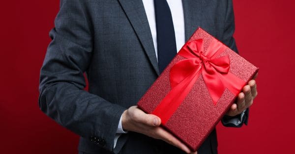מיוצר באהבה בישראל: הכירו את המותג שהופך מילים מעצימות לפריטים מעוצבים